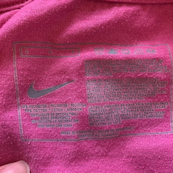 Nike T Shirt - Picture 6 of 7